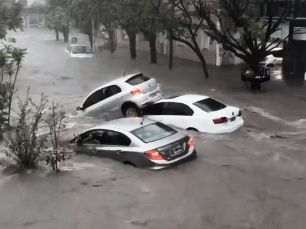 Inundaciones trágicas en Bahía Blanca.