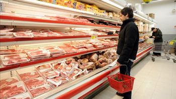 ganaderos piden al gobierno que frene las importaciones de carnes congeladas ganaderos piden al gobierno que frene las importaciones de carnes congeladas