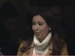 La sorpresa de Cristina al ver militantes en su domicilio