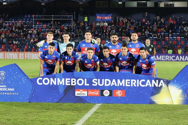 Tigre venció 2-1 a Puerto Cabello y sueña con la clasificación