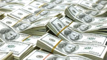 ya se vendieron 4,7 millones de dolares para tenencia y ahorro ya se vendieron 4,7 millones de dolares para tenencia y ahorro