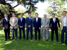 junto a galuccio, macri anuncio un acuerdo de ypf con una multinacional junto a galuccio, macri anuncio un acuerdo de ypf con una multinacional