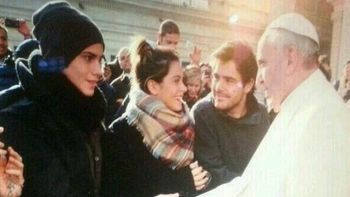 el encuentro de violetta con el papa francisco el encuentro de violetta con el papa francisco