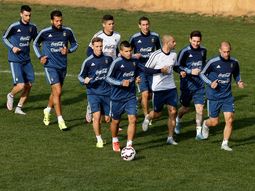la seleccion volvio a entrenar: ¿martino repite equipo ante paraguay? la seleccion volvio a entrenar: ¿martino repite equipo ante paraguay?