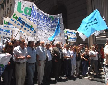 Bancarios ratifican un paro nacional para este viernes