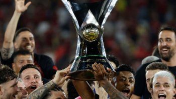 flamengo y un 2025 historico: titulos y una cifra millonaria como recompensa flamengo y un 2025 historico: titulos y una cifra millonaria como recompensa