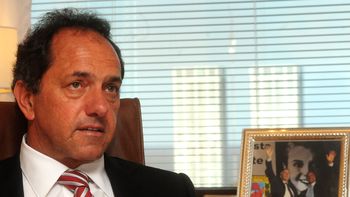 la justicia ordeno a scioli abonar el aguinaldo completo la justicia ordeno a scioli abonar el aguinaldo completo