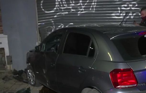 Accidente en Floresta: le pidió matrimonio a su novia y chocó