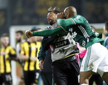 Felipe Melo le propinó un golpe de puño a Matías Mier