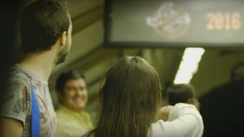 video: asi sorprendieron los cazafantasmas en el subte de madrid video: asi sorprendieron los cazafantasmas en el subte de madrid