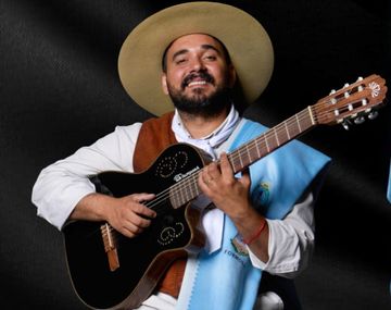 Lázaro Caballero llega al teatro para hacer Con sangre de quebracho tour 2026