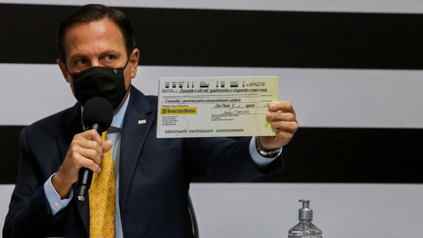 Brasil recibirá cinco millones de dosis de la vacuna china contra el coronavirus en octubre