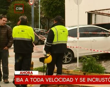 Así quedó el vehículo tras el choque