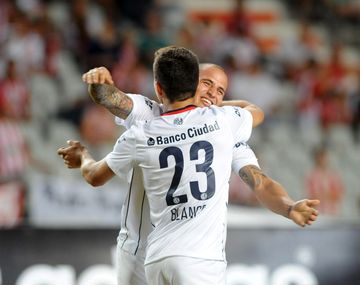 San Lorenzo le ganó a Estudiantes y lo bajó de la punta del campeonato