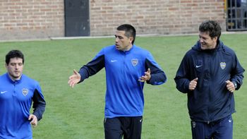 riquelme, duro con el pato: que eduque a sus jugadores riquelme, duro con el pato: que eduque a sus jugadores