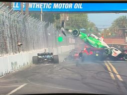 Terrible accidente en la IndyCar: el argentino Canapino se salvó de milagro