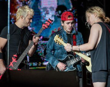 Airbag agotó tres Luna Park y lanzó una cuarta fecha