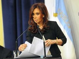 Cristina - papel prensa