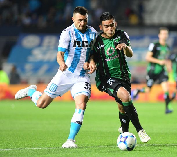 Racing no logró sacarle ventaja a San Martín de San Juan y empató de local