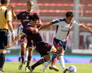 Lanús recibe a San Lorenzo y quiere ser segundo
