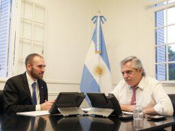 Gira por la deuda: Alberto viajará a Europa junto a Guzmán