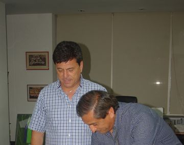 Ramón Díaz firmó su contrato con River por un año