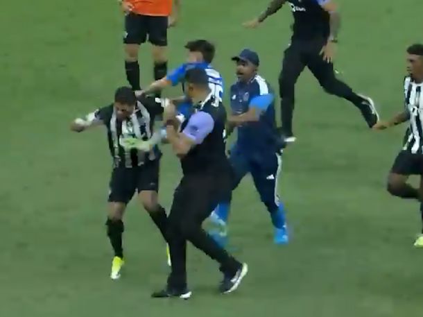 El descargo de Hulk tras el escándalo que envolvió la final entre Cruzeiro y Atlético Mineiro