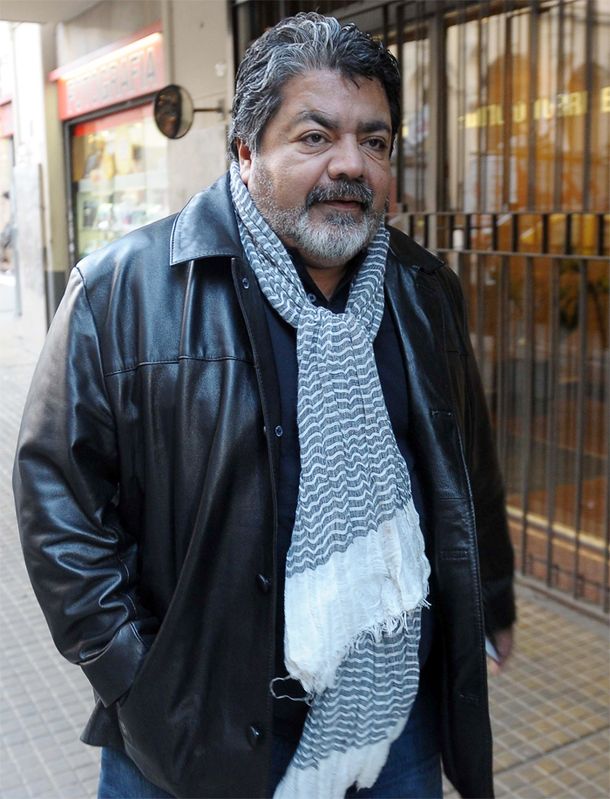 Martínez confesó que mantiene contacto con Hugo Moyano