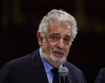 Secta de Villa Crespo: Plácido Domingo pidió un certificado para no quedar imputado