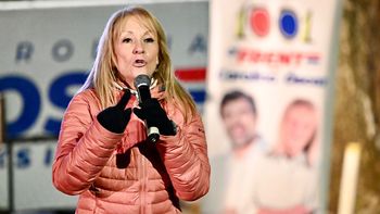 Carolina Cosse volvió a cruzarse con Álvaro Delgado en el marco de la campaña. Carolina Cosse volvió a cruzarse con Álvaro Delgado en el marco de la campaña.