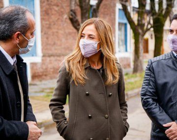 Tolosa Paz recorre el interior para apoyar las candidaturas locales