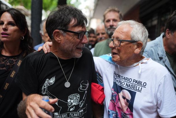 Padre Paco Olveira fue detenido en inmediaciones del Congreso