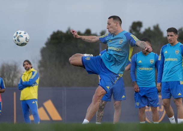 La decisión de Boca en la vuelta a los entrenamientos: confirmaron el futuro de Diego Martínez