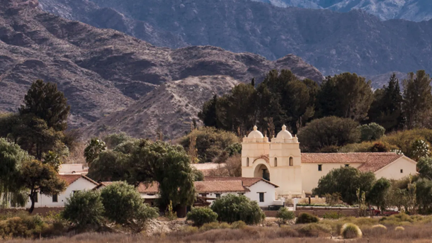 Los dos mejores pueblos de montaña para visitar en el verano