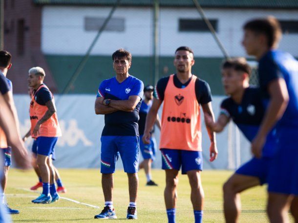 El entrenador de Vélez y una sorpresiva frase que llamó la atención en Boca