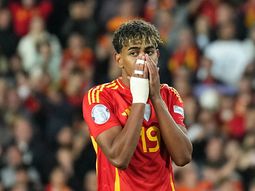 alarma en espana: lamine yamal se lesiono y perderia el arranque del mundial 2026 alarma en espana: lamine yamal se lesiono y perderia el arranque del mundial 2026