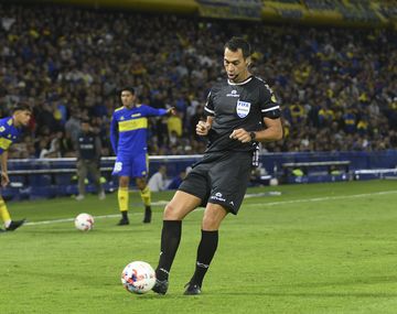 Riquelme está feliz: historial favorable a Boca del árbitro de la semifinal contra Racing