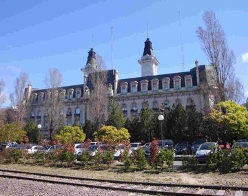 Aduana suspende a casi 60 exportadoras por no liquidar divisas