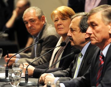 La centroizquierda dice ser la única alternativa a la interna del PJ