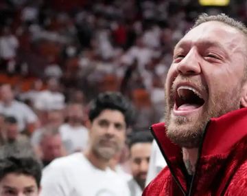 El nuevo escándalo de Conor McGregor: le mandó fotos íntimas a una famosa cantante