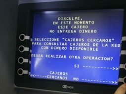 fiebre por efectivo en la costa: pinamar se quedo sin dinero en el finde largo