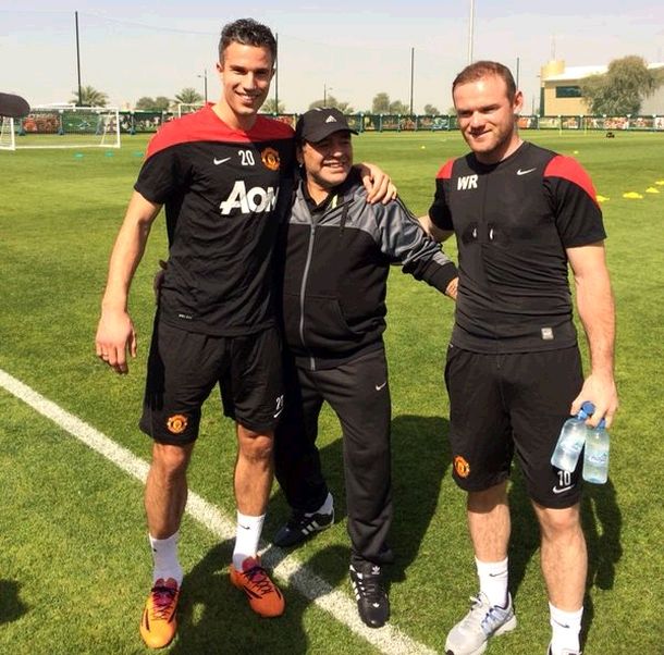 Furor con la llegada de Diego Maradona al Manchester United: mirá las mejores fotos