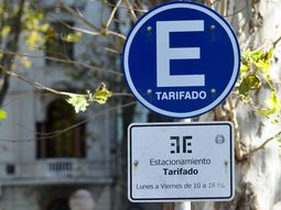 El estacionamiento tarifado en la capital uruguaya aumentará desde el 16 de enero. El estacionamiento tarifado en la capital uruguaya aumentará desde el 16 de enero.