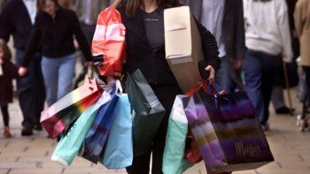 el consumo cayo casi tres puntos en un ano, segun cac el consumo cayo casi tres puntos en un ano, segun cac