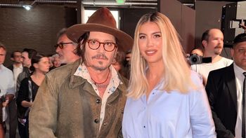 aseguran que johnny depp confundio a wanda nara con una empleada de limpieza aseguran que johnny depp confundio a wanda nara con una empleada de limpieza