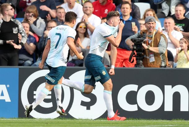 Gaich festeja su gol