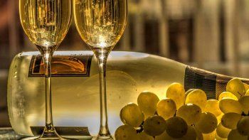 por que comer 12 uvas o pasas en ano nuevo por que comer 12 uvas o pasas en ano nuevo