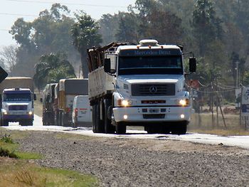 Restringen circulación de camiones en rutas de la provincia de Buenos Aires por el feriado