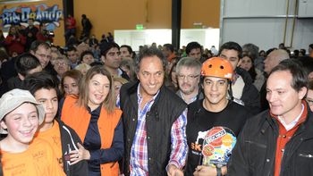 scioli senalo en tierra del fuego: no hay provincias chicas, son todas grandes scioli senalo en tierra del fuego: no hay provincias chicas, son todas grandes