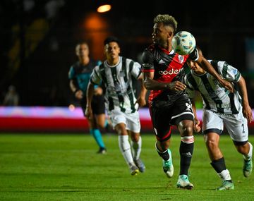 River goleó a Excursionistas y avanzó de ronda en la Copa Argentina